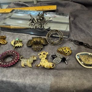 Vintage Gold and Silver Tone‎ Pin  Brooch Lot